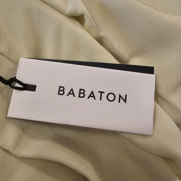 Yellow Aritzia Babaton Women's Pistilli Pleated Mini Skirt - Picture 8 of 10